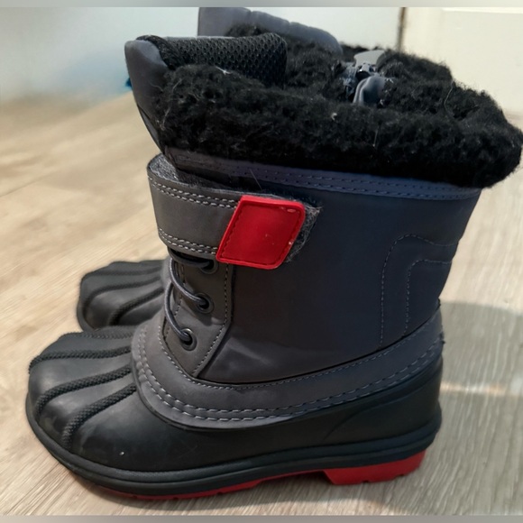 Cat & Jack Toddler Size 10 Winter Boots w/ Faux Fur Black Waterproof - Picture 1 of 7